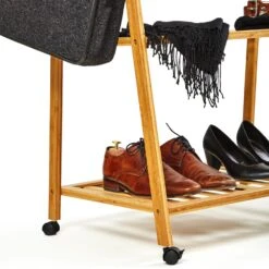 [Wiederverpackt] Garderobe -Blumfeldt Verkaufsgeschäft 10038014 yy 0005 logo